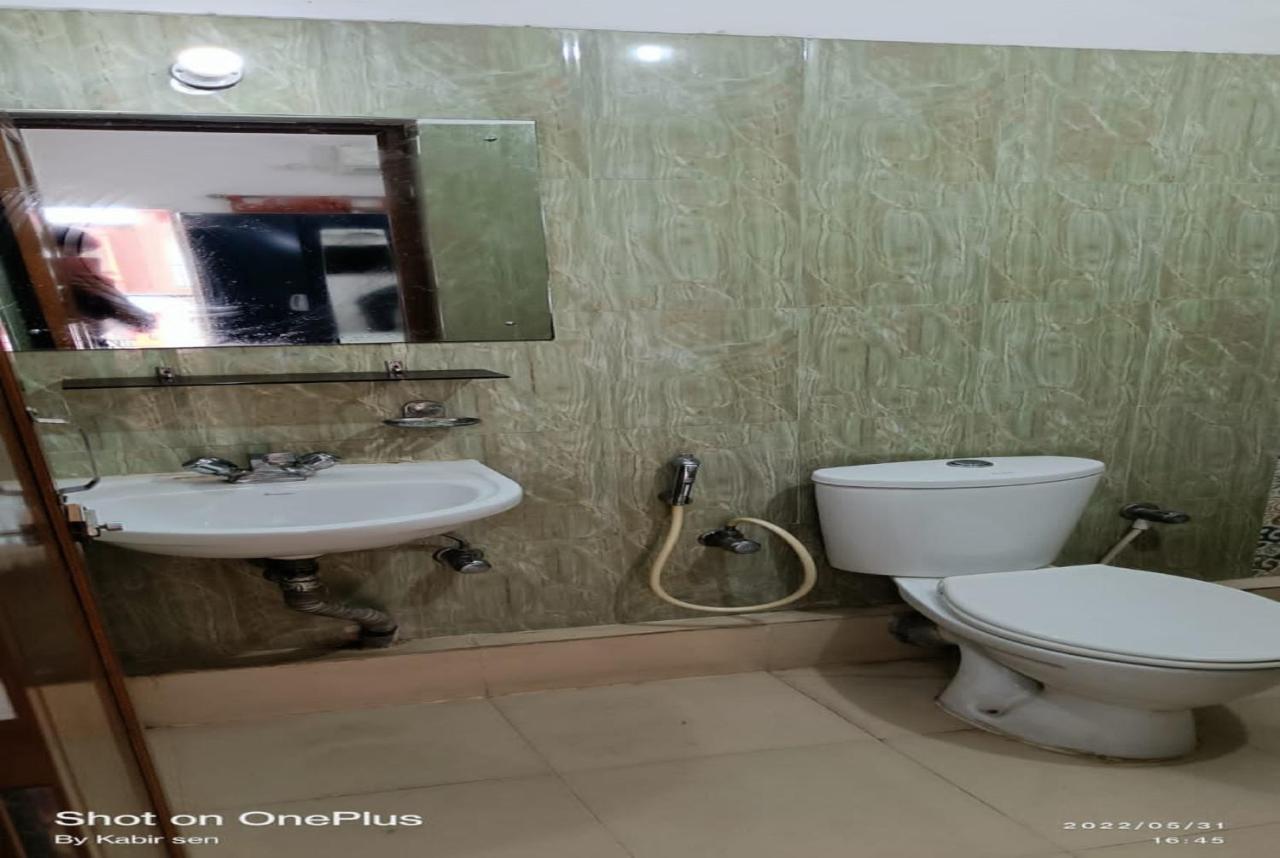 Staymaker Royal Residency Kolkata Exterior photo